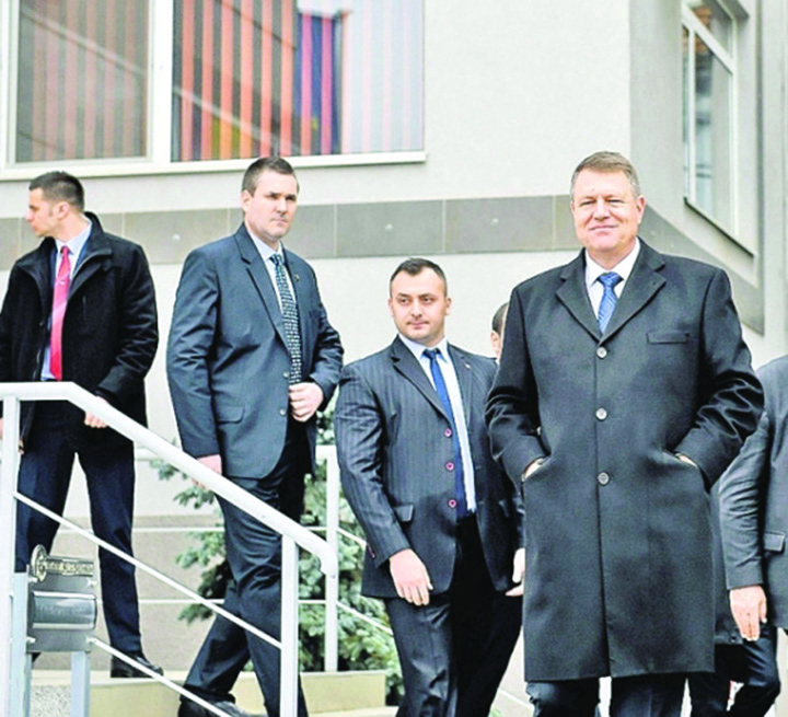 SPP-istii lui Iohannis fug la SRI!