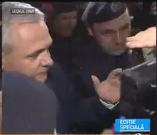 Sechestru pe avere. Precizarile DNA, pe fondul prezentei lui Dragnea la DNA