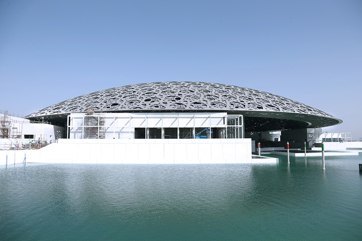 Muzeul Luvru, inaugurat in Emirate