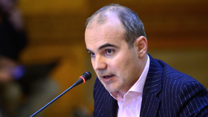 Rares Bogdan, endoscopie pana la creier