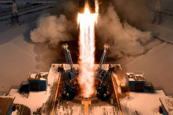 Putin, umilit de pierderea unui satelit