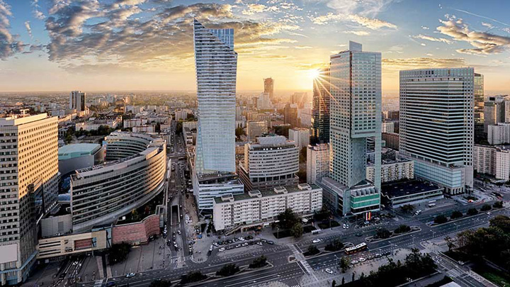 Varsovia, lectie pentru primaria Firea