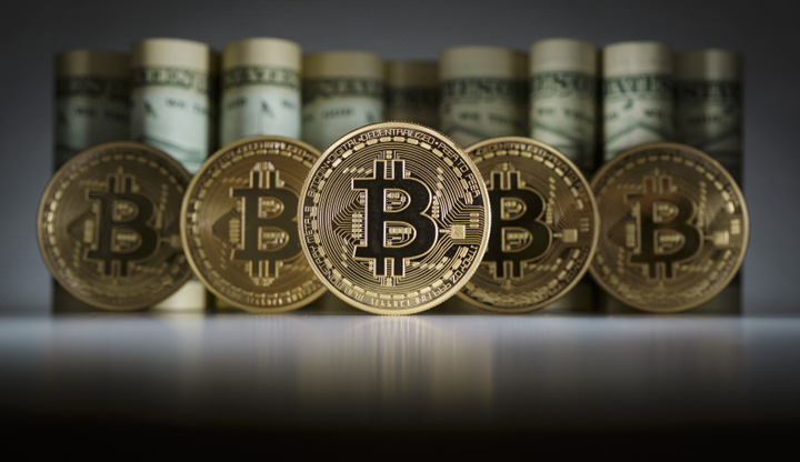 Inedit in Romania: case de vanzare  in Bitcoin