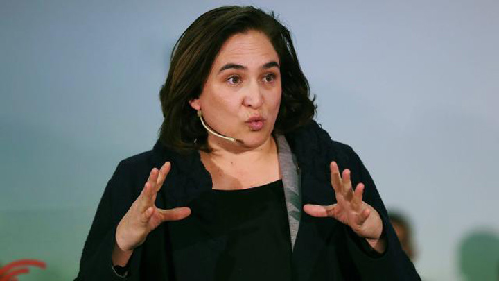 Primărița Barcelonei și-a mărturisit bisexualitatea