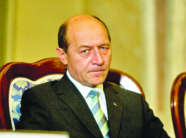 Basescu, fraierul lui Putin!