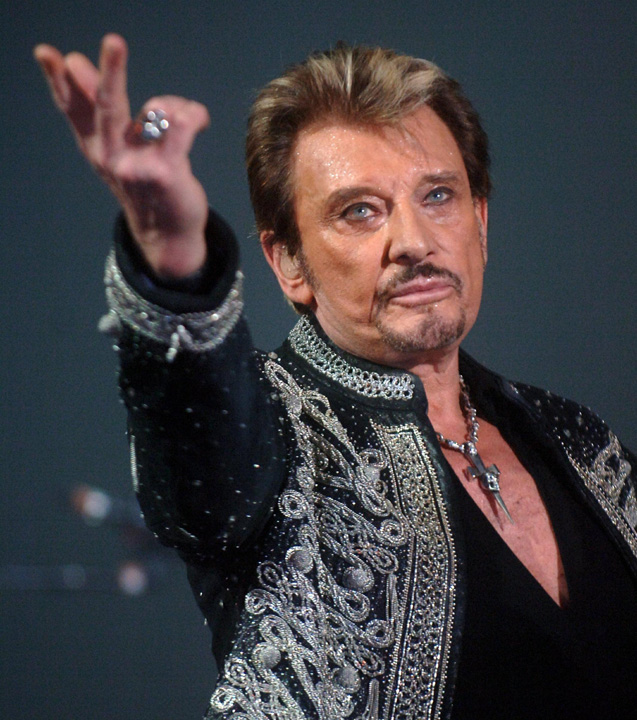 Franta il plange pe Johnny Hallyday