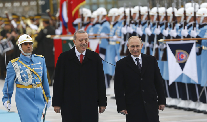 Putin si Erdogan ii dau cu flit lui Trump