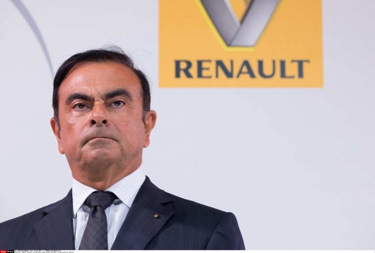 Renault isi cauta sef nou