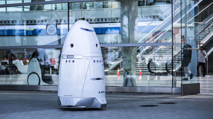 Robot vanator de boschetari