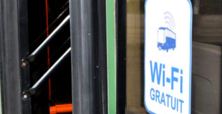 Bucurestenii au internet wi-fi gratuit intr-un singur autobuz!