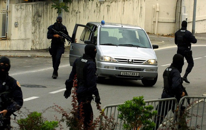ITALIE-FRANCE-MAFIA - Ziarul National