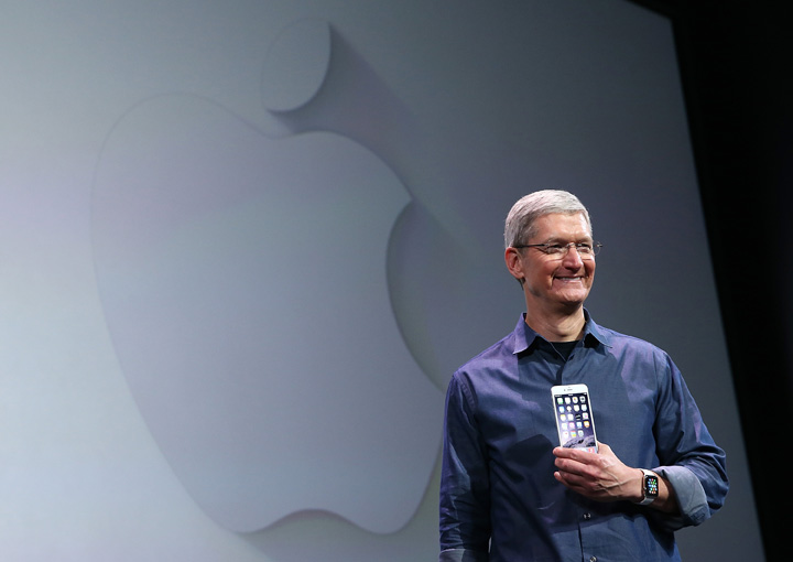 Victorie a lui Trump: Apple, bun de platit 38 miliarde de dolari