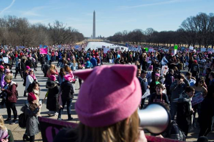 Starurile feminine l-au luat cu huo pe Trump