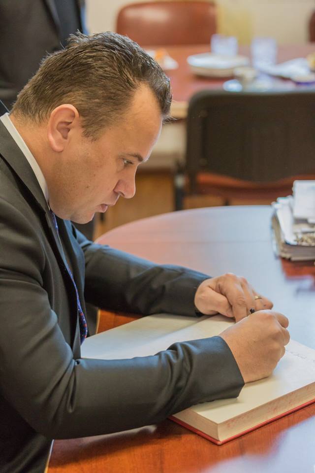Ministrul Pop: „Nu sunt in Guvernul Romaniei pe persoana fizica”