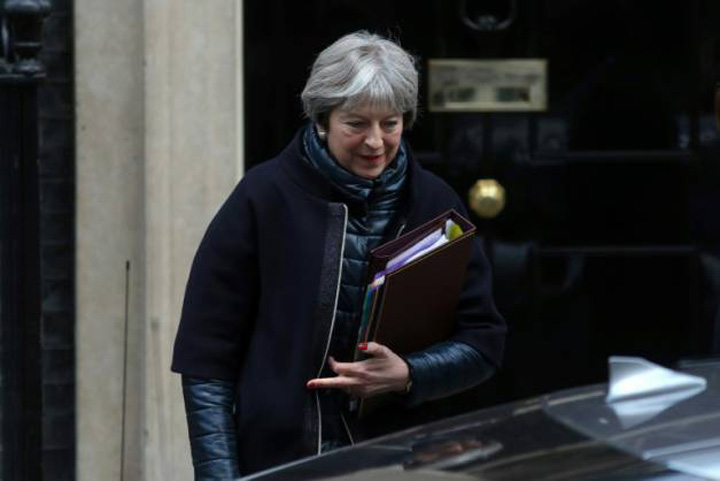 Londra aproba iesirea din UE