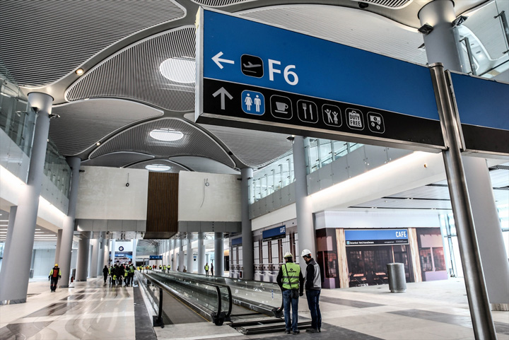 aeroport2 - Ziarul National