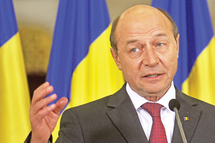 Presedintele Traian Basescu anunta numirea in functia de premier a lui Mihai Razvan Ungureanu, la Palatul Cotroceni din Bucuresti - Ziarul National