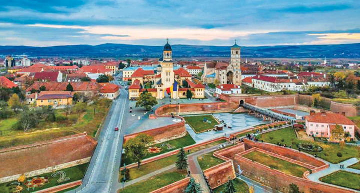 Centenarul umfla panzele hotelierilor