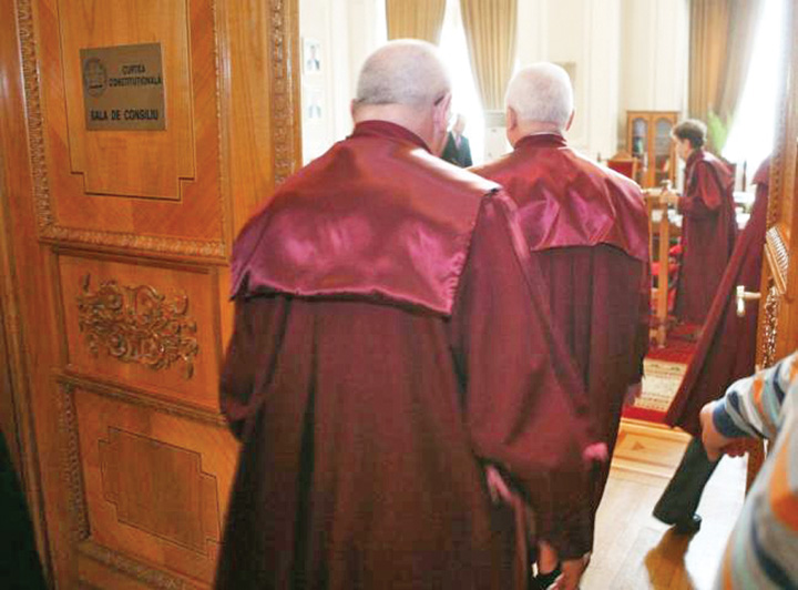 CCR, inca o amanare in cazul sesizarii privind protocoalele cu SRI