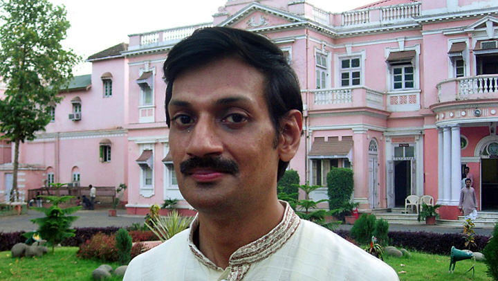 palat - Ziarul National