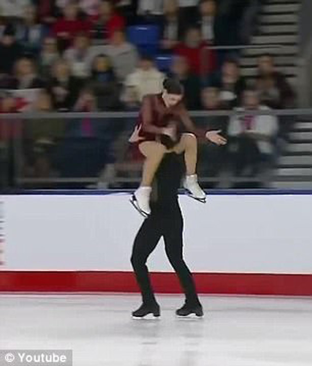patinaj sexy 3 - Ziarul National