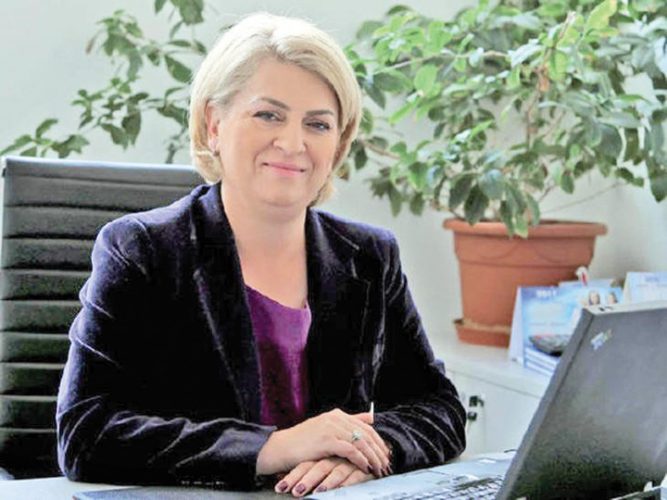 Doina-Gradea-Business-Magazin_tb730 - Ziarul National