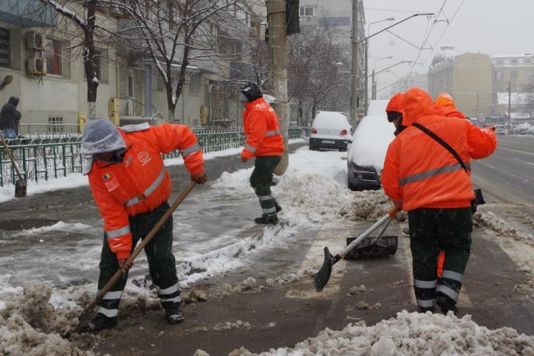 Se vad rezultatele eforturilor pentru deszapezire, in sectorul 1