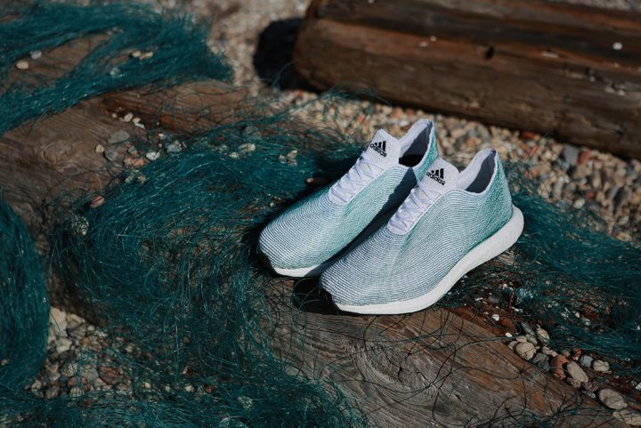 adidas - Ziarul National