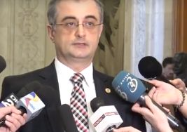 PNL si USR contesta din nou legile Justitiei la CCR. Reactie Dragnea
