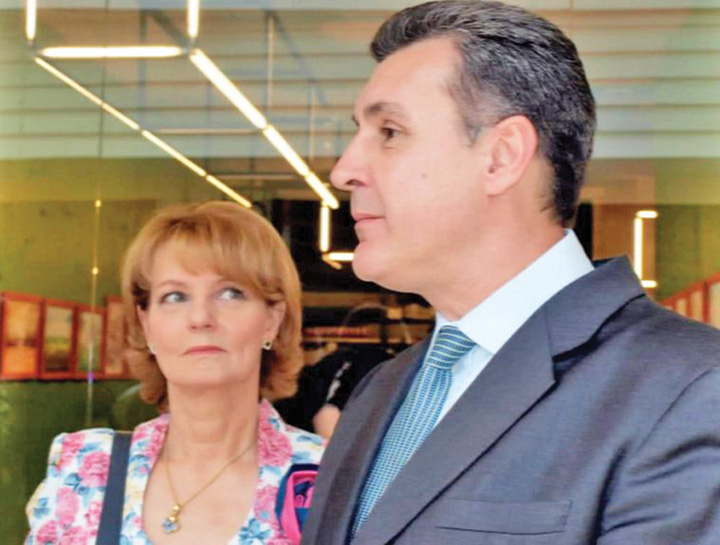 Familia Regala a inceput lupta pentru parale