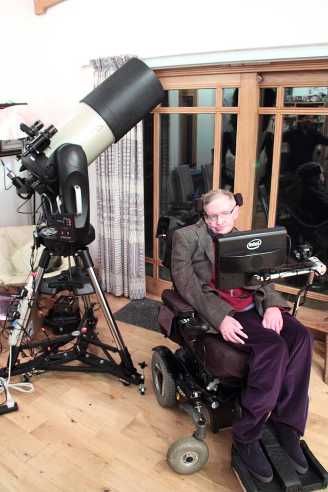 A murit celebrul fizician Stephen Hawking