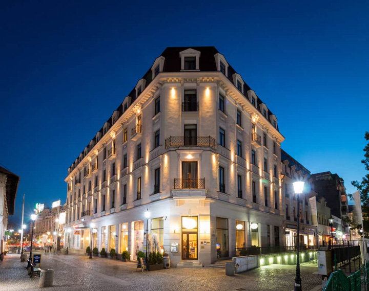 Piata hoteliera duduie