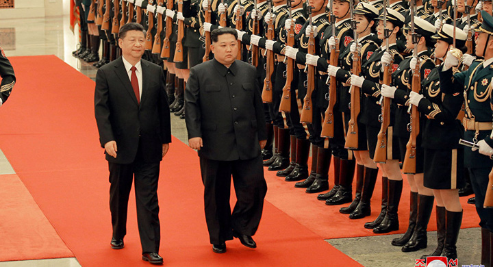 Vine primavara! Kim renunta la rachete