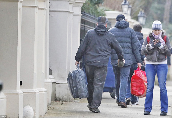 Plecarea rusilor din Londra