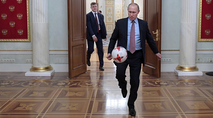 Londra insulta, Putin se dezgusta