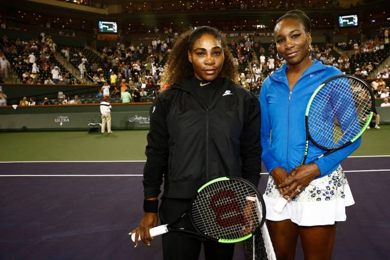 S-a mai incheiat un meci intre surorile Williams, cu Venus castigatoare. Halep, in tribune
