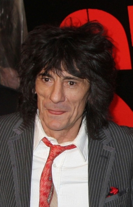 Ronnie Wood, din Rolling Stones, s-a vindecat de cancer