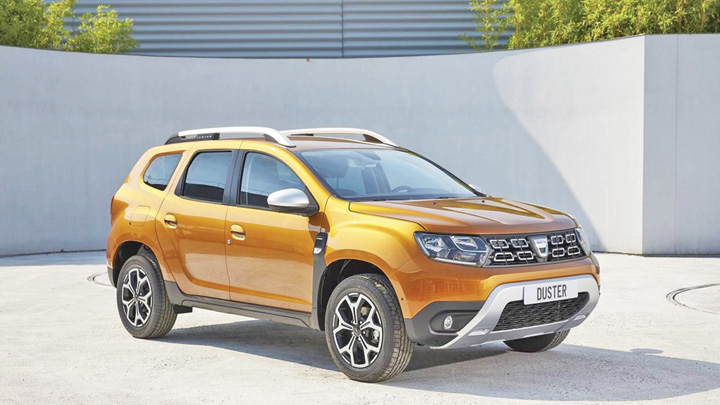 Noua Dacia Duster isi pierde rotile