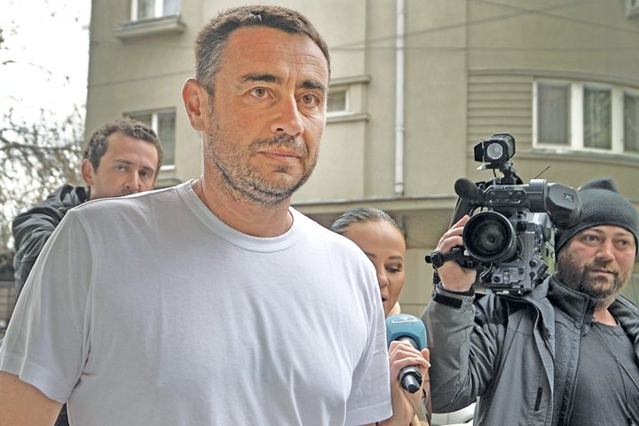 BUCURESTI - SECTIA 6 DE POLITIE - DINU PESCARIU - Ziarul National