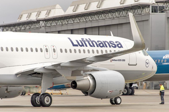 Grevele din Franta si Germania au dus la anularea a peste 800 de zboruri in Europa