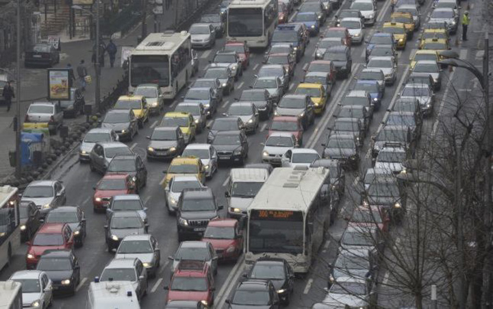 Haos! SANITAS blocheaza Bucurestiul