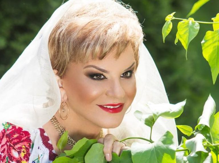Cantareata Ionela Prodan s-a stins. „Drum bun, iubirea vietii mele!”
