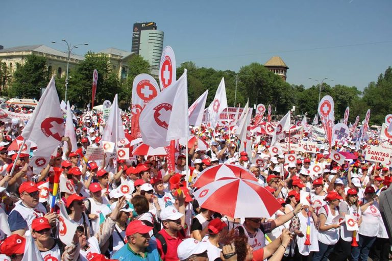 Protest Sanitas in Piata Victoriei. Restrictii de circulatie pe durata mitingului