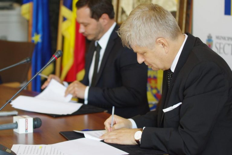 Primaria Sectorului 1 sprijina reconstructia unui monument din Chisinau