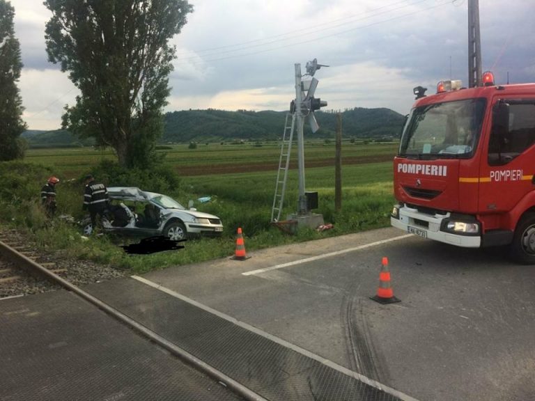 Accident dramatic pe calea ferata: patru tinere au murit, in Salaj