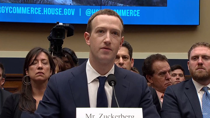 Facebook te exploateaza in continuare, dar nici utilizatorii nu se invata minte