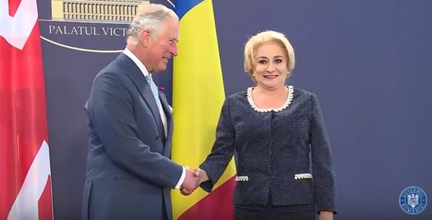 Printul Charles, la Palatul Victoria. Imagini din timpul intrevederii cu premierul Dancila (VIDEO)