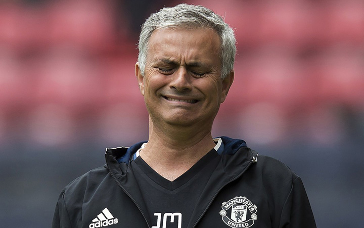 Mourinho, 800.000 de euro ca sa scape de puscarie