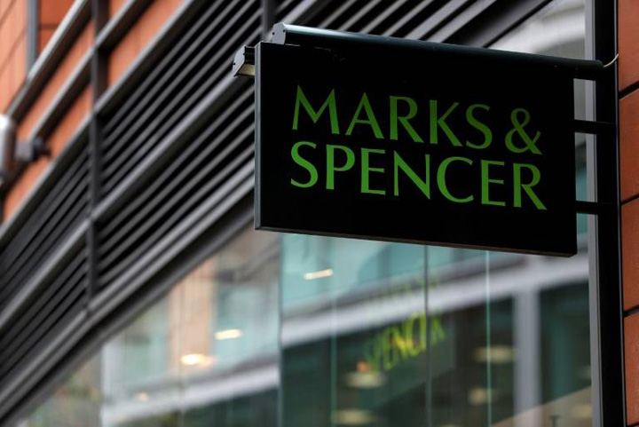 Marks&Spencer inchide peste 100 de magazine in Regat