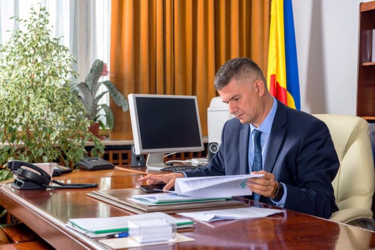 Valeriu Steriu confirma plecarea din PMP: „Ma intorc in familia mea politica, PSD”